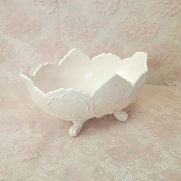 Pink Milk Glass Oval Centerpiece Bowl Jeanette Glass Co - Picture 2 of 7